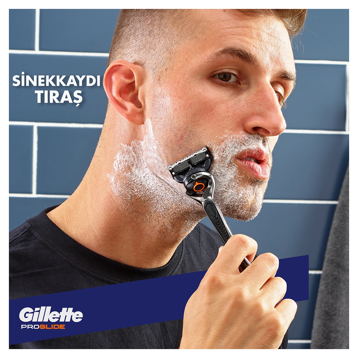 GILLETTE GILLETTE Gillette Fusion Proglide Yedek Tıraş Bıçağı 4 Adet 1 of 26