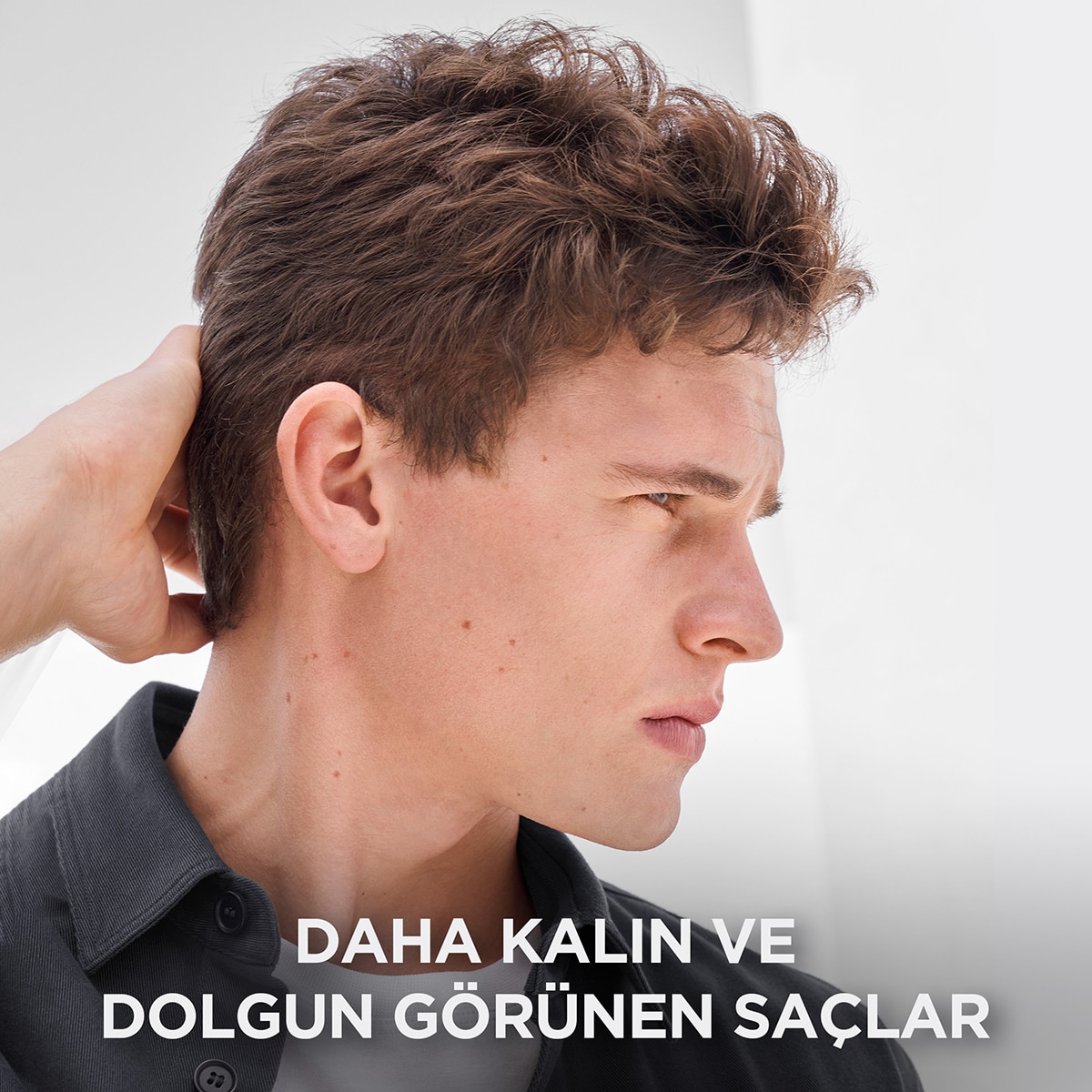 WELLA WELLA Wellaflex Full Boost Jel Spray Güçlü 150 ml 1 of 7