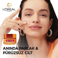 L'Oreal Paris Revitalift Clinical Aydınlatıcı & Gözenek Pürüzsüzleştirici C Vitamini Krem