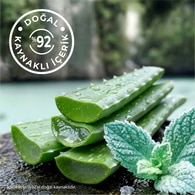 LE PETIT MARSEILLAIS LE PETIT MARSEILLAIS Le Petit Marseillais Buzlu Nane & Aloe Vera Duş Jeli 400 ml 1 of 7