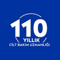 Nivea Dudak Bakım Kremi Hydro Care 4,8 g 24 Saat Nem SPF 15