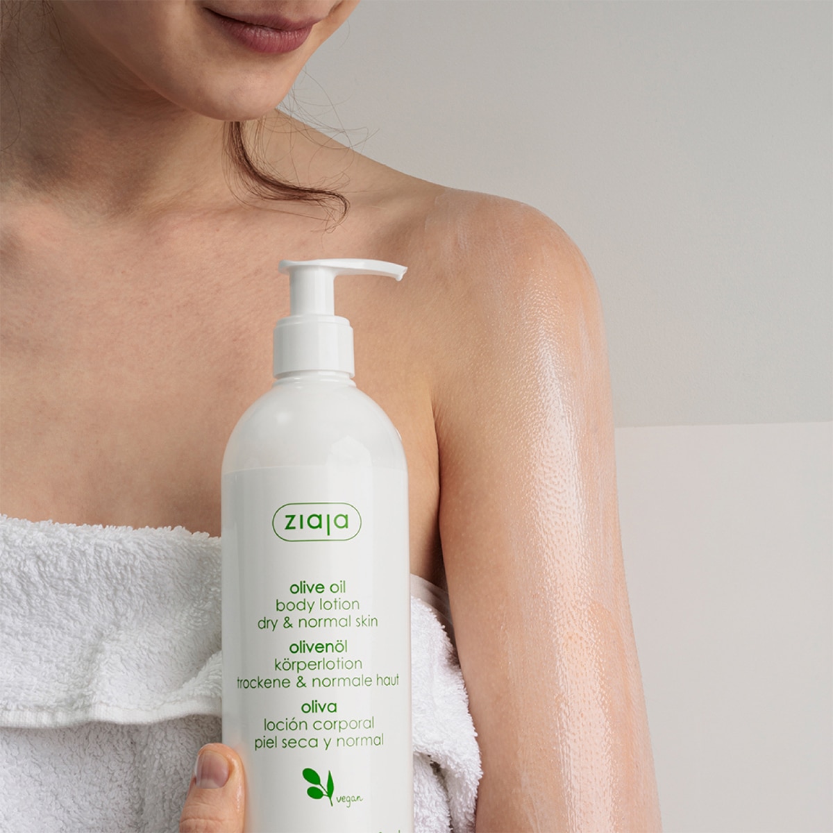  undefined ZIAJA EXC Ziaja&nbsp;Zeytinyağlı Vücut Losyonu 400 ml  1 of 3 