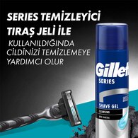 Gillette Mach3 Charcoal 2Up Tıraş Bıçağı + Kömür Jel 200 ml + Çanta Set