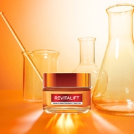 L'Oreal Paris Revitalift Clinical Aydınlatıcı & Gözenek Pürüzsüzleştirici C Vitamini Krem