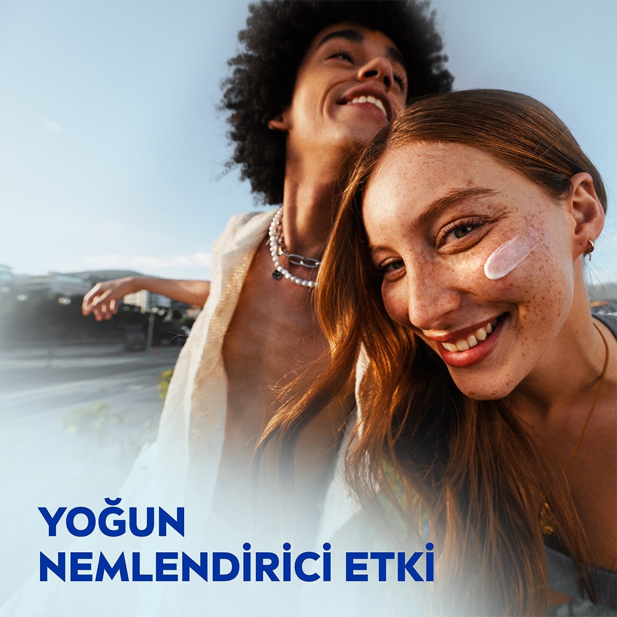  NIVEA SOFT NIVEA SOFT Nivea Soft Nemlendirici Bakım Kremi Yüz Vücut El 75 ml Jojoba Yağı ve E Vitamini Tüm Ciltler  1 of 6 