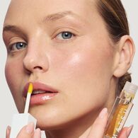 MATSU PROFESSIONAL MATSU PROFESSIONAL Matsu Lip Oil Dudak Besleyici Yağ 5 ml 1 of 6