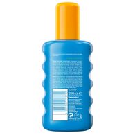 NIVEA SUN NIVEA SUN Nivea Sun SPF50 Güneş Koruyucu & Bronzluk Güneş Kremi 200 ml Sprey  1 of 8 