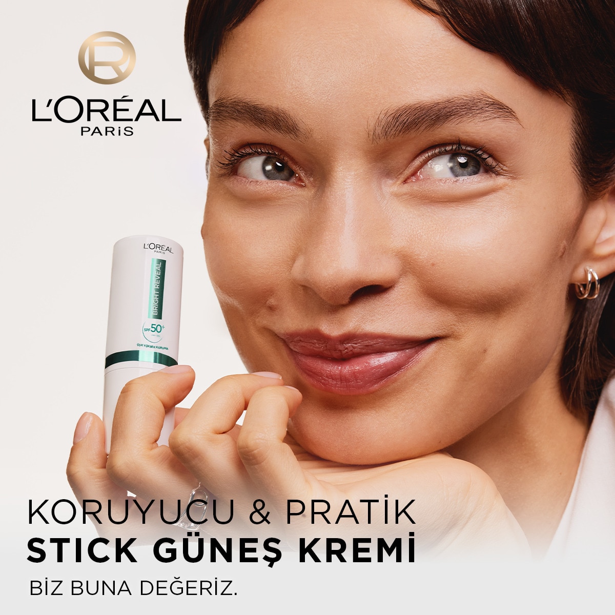  LOREAL PARIS LOREAL PARIS L'Oreal Paris Bright Reveal Spf 50+ Ultra Koruyucu Ultra Pratik Stick Güneş Kremi 9 ml  1 of 6 