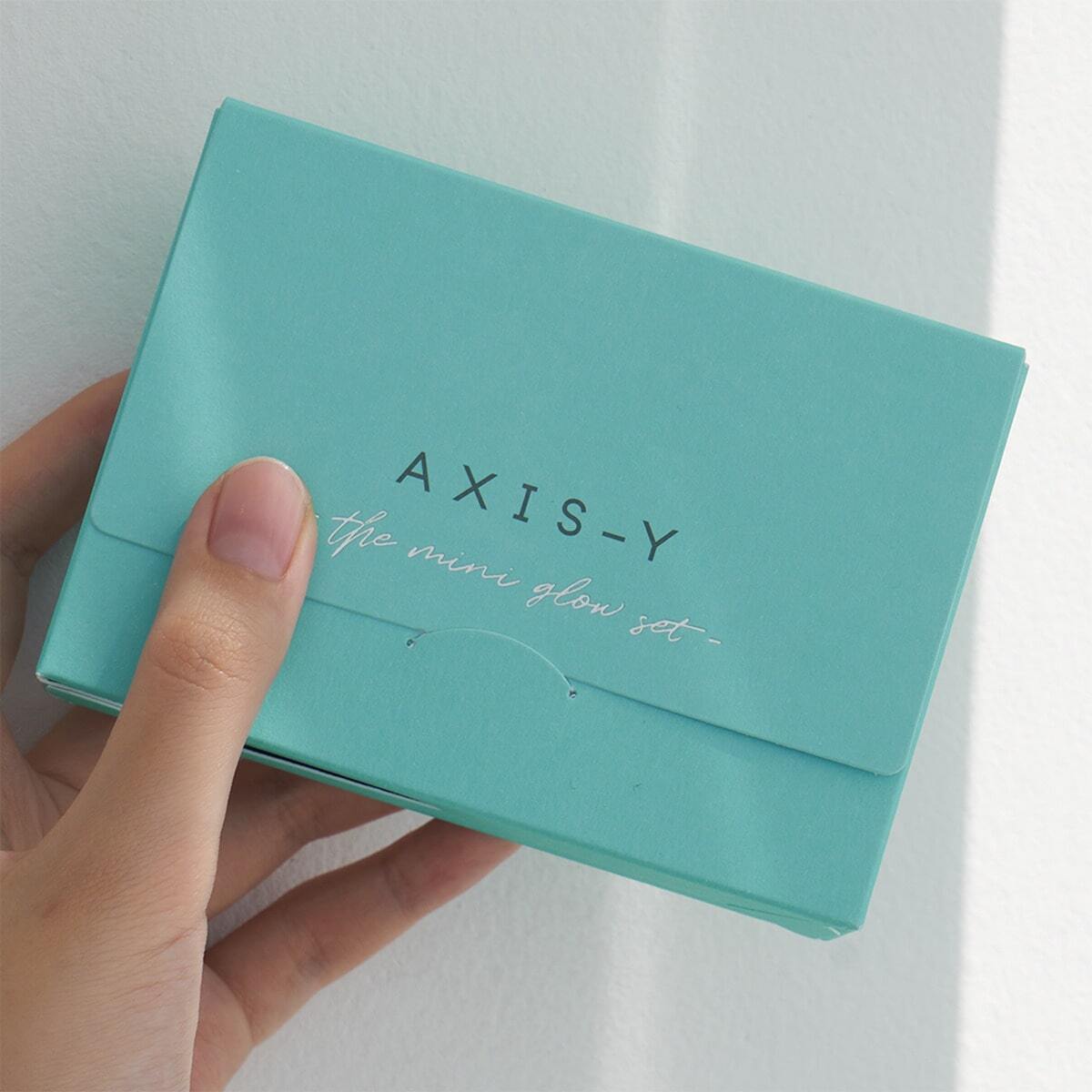  AXIS-Y AXIS-Y Axis-Y Mini Glow Cilt Bakım Seti  1 of 3 