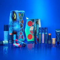 NYX Avatar Suyun Yolu Bioluminescent Dudak Parlatıcı Iluminate