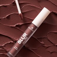 ESSENCE ESSENCE Essence Blur Soufflé Mat Ruj 01  1 of 10 