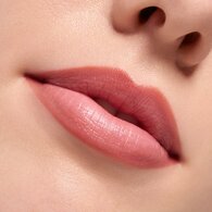 ESSENCE ESSENCE Essence Poutline Soft Glide Dudak Kalemi 01 1 of 9
