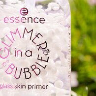 ESSENCE ESSENCE Essence Glimmer In A Bubble Glass Skin Baz 01 1 of 5