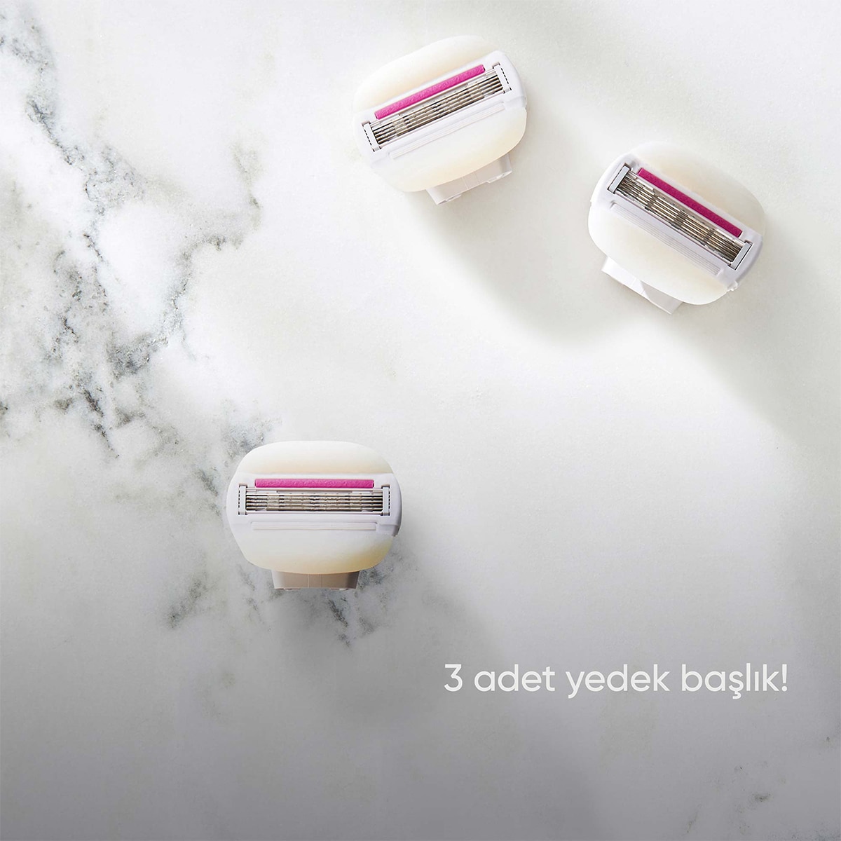 GILLETTE VENUS GILLETTE VENUS Gillette Venus Comfortglide Sugarberry Tıraş Makinesi + 1 Yedek Bıçak 1 of 5