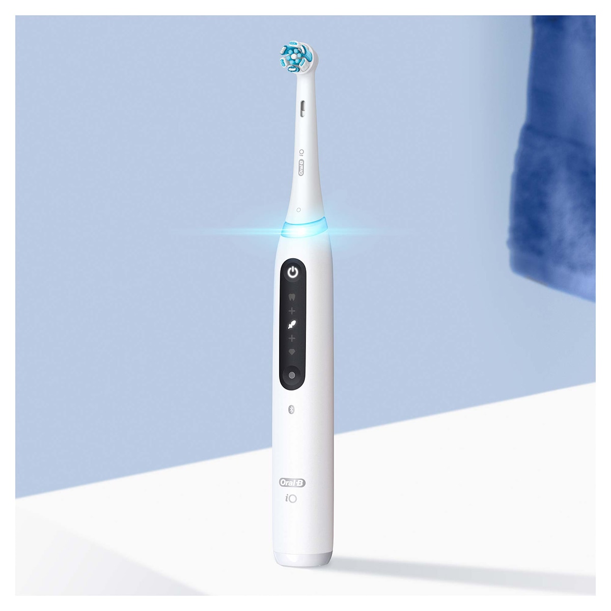  ORAL-B ORAL-B Oral-B iO5 Şarjlı Diş Firçası Beyaz  1 of 5 