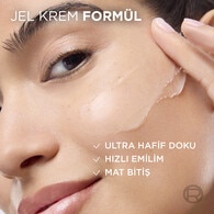 L'Oreal Paris Revitalift Filler Yağlanma Karşıtı Su Bazlı Nemlendirici Jel Krem - Salisilik Asit & Hyaluronik Asit 50 ml