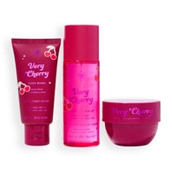  I HEART REVOLUTION I HEART REVOLUTION I Heart Revolution Very Cherry Banyo & Vücut Hediye Seti  1 of 2 