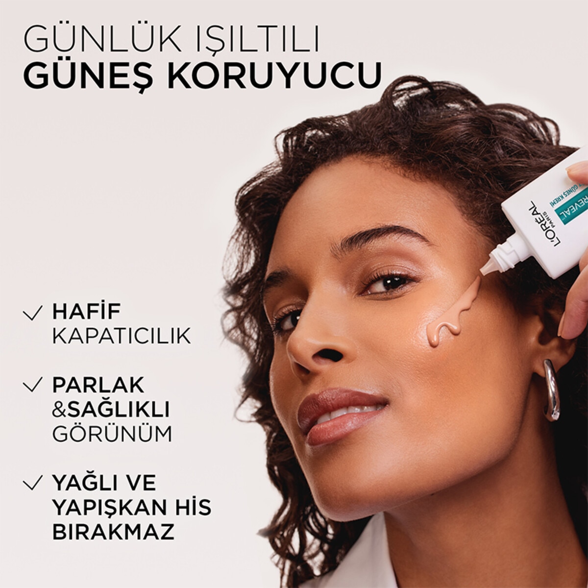  LOREAL PARIS LOREAL PARIS L'Oreal Paris Bright Reveal Renkli Yüz Güneş KremiSPF50+ 50 ml Medium Koyu Leke Karşıtı  1 of 11 