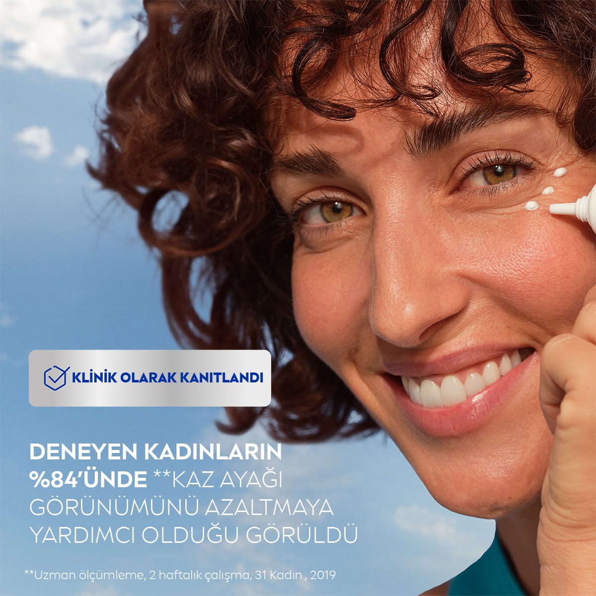  NIVEA VISAGE NIVEA VISAGE Nivea Q10 Kırışık Karşıtı Sıkılaştırıcı Göz Bakım Kremi 15 ml  1 of 6 