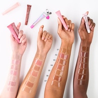  ESSENCE ESSENCE Essence The Super Peptide Parlak Dudak Bakımı 06  1 of 12 