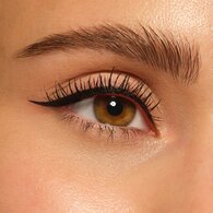 ESSENCE ESSENCE Essence Flick It Waterproof Göz Kalemi 01 1 of 9