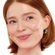  ESSENCE ESSENCE Essence Silky Blur Nemlendirici Kalıcı Fondöten 100  1 of 10 