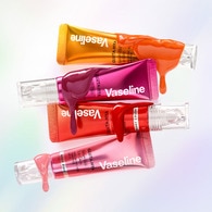 VASELINE VASELINE Vaseline Gluta Hya Serinletici Etki Lip Gloss Rosy Pink 1 of 10