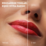 Nivea Renkli Dudak Bakım Kremi Kırmızı 4,8 g SPF30 E Vitamini Dudak ve Yanaklar İçin