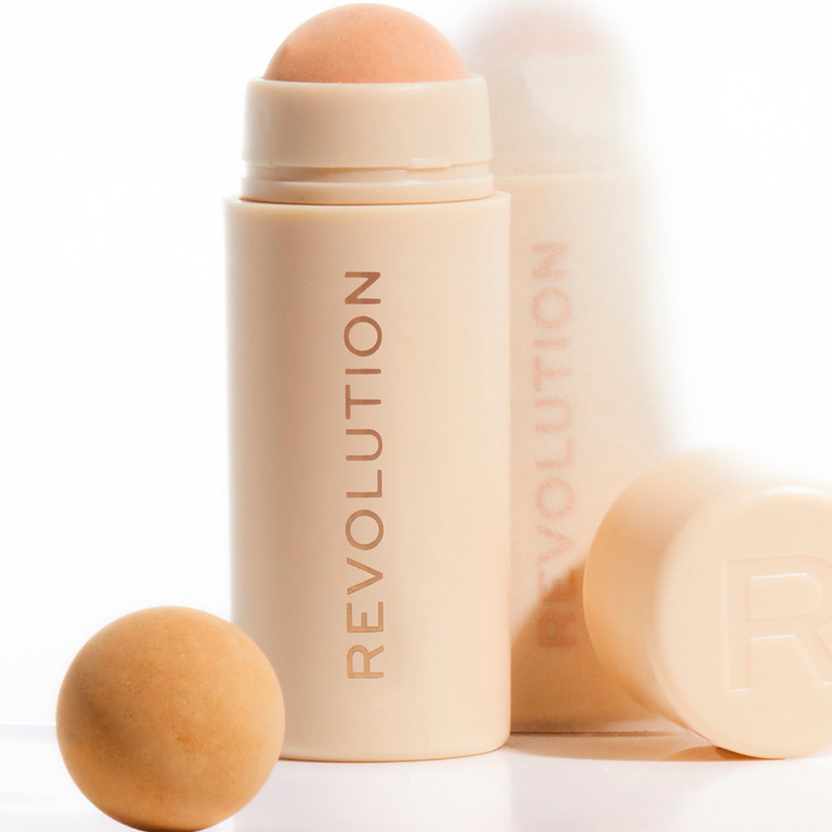 REVOLUTION REVOLUTION Revolution Matte Touch Up Sebum Kontrol Taşı  1 of 5 