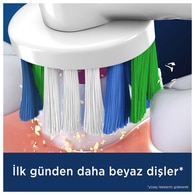 Oral-B 3 Boyutlu Beyazlık Şarjlı Diş Fırçası Yedek Başlığı 4'lü