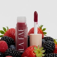  LA FAE LA FAE La Faé Lip & Cheek Peptide Tint Berry Flush  1 of 7 