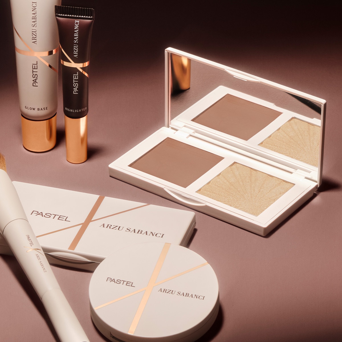 PASTEL PASTEL Pastel x Arzu Sabancı Duo Bronzer & Aydınlatıcı Set 1 of 7