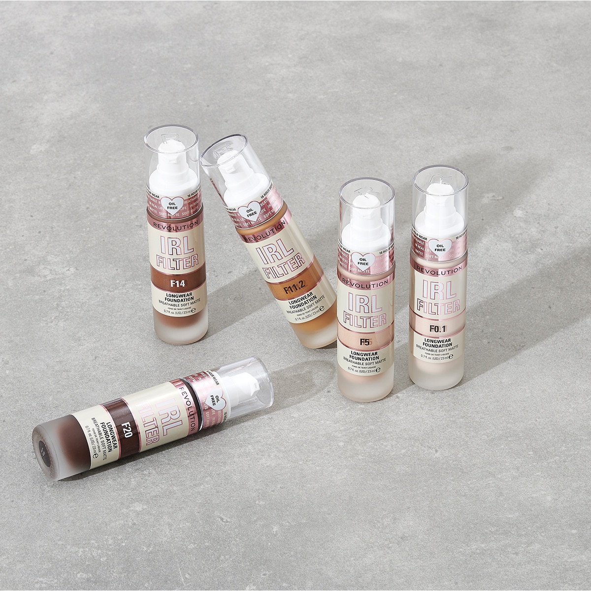  REVOLUTION REVOLUTION Revolution IRL Filter Fondöten F3  1 of 2 