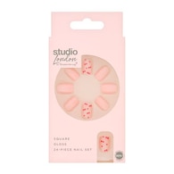  SUPERDRUG SUPERDRUG Superdrug Studio Takma Tırnak Cherry 24'lü  1 of 1 