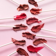  ESSENCE ESSENCE Essence Blur Soufflé Mat Ruj 06  1 of 11 