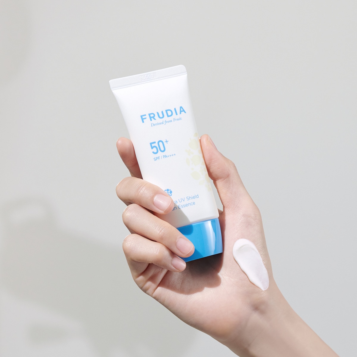  FRUDIA FRUDIA Frudia UV Shield Nemlendirici Yüz Güneş Kremi SPF50+ PA++++ 50g  1 of 3 