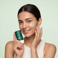  SİNOZ SINOZ Sinoz Cica Ton Eşitleyici Yüz Güneş Koruyucu Losyon SPF50+ 50 ml  1 of 8 