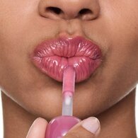 ESSENCE ESSENCE Essence Milky Glazed Glossy Lip Balm 04 1 of 8