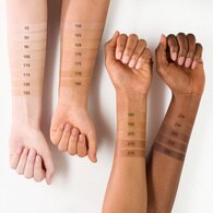  ESSENCE ESSENCE Essence Silky Blur Nemlendirici Kalıcı Fondöten 115  1 of 11 