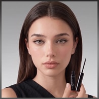 NOTE NOTE Note Deep Noir Liner 1 of 5