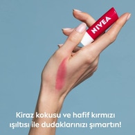 Nivea Dudak Bakım Kremi ve Parlatıcısı Kiraz 4,8 g 24 Saat Nem