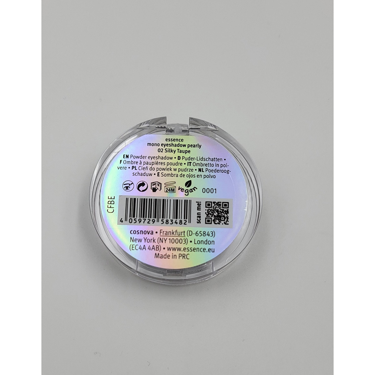 ESSENCE ESSENCE Essence Mono Eyeshadow Pearly 02 1 of 10