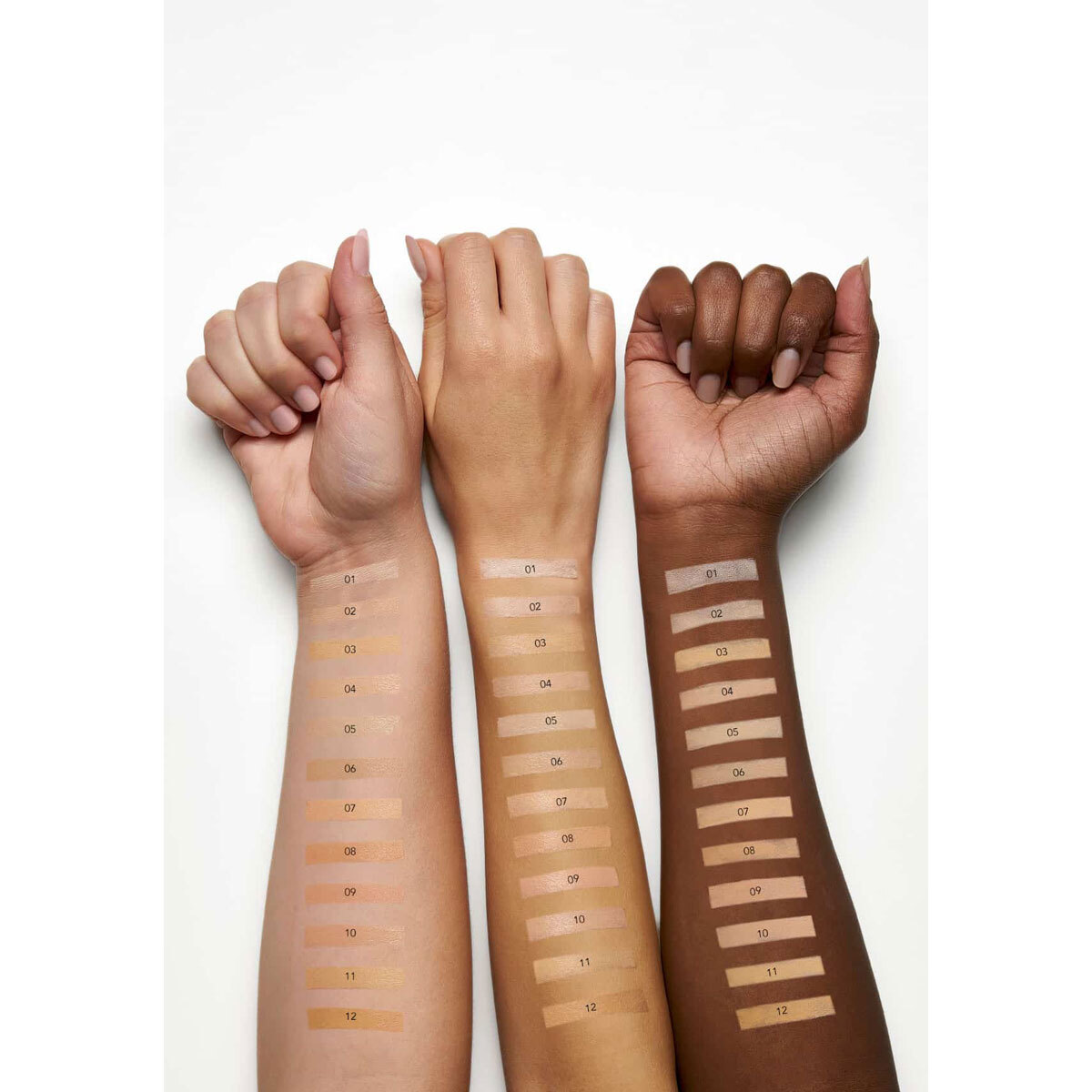  GOLDEN ROSE GOLDEN ROSE Golden Rose Total Cover 2in1 Fondöten ve Kapatıcı No: 05  1 of 4 