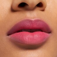  ESSENCE ESSENCE Essence Blur Soufflé Mat Ruj 05  1 of 10 