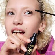 ESSENCE ESSENCE Essence Lash Princess Tubing Maskara 1 of 7