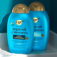 OGX Extra Güçlü Nemlendirici ve Canlandırıcı Bakım Kremi 385 ml