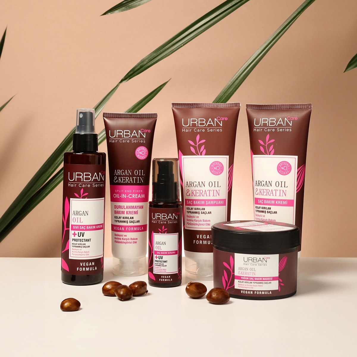 URBAN CARE URBAN CARE Urban Care Argan Yağı ve Keratin Kırılma Karşıtı Durulanmayan Saç Bakım Kremi 150 ml 1 of 6