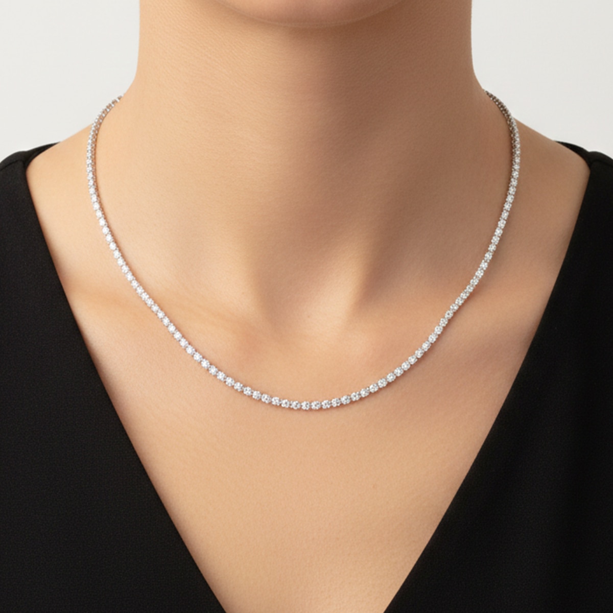  VOLENIA VOLENIA Volenia Altın Renk Kolye Su Yolu  1 of 2 