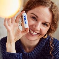 Nivea Dudak Bakım Kremi Med Repair 4,8 g 24 Saat Nem SPF15